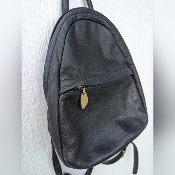 Vintage Libaire Black Pebbled Leather Backpack Bag Purse - Picture 2 of 7